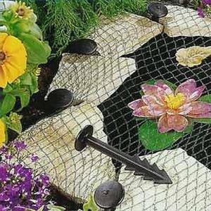 Pond Cover Nets - Predator Protection - 6 x 5m including fixing pegs